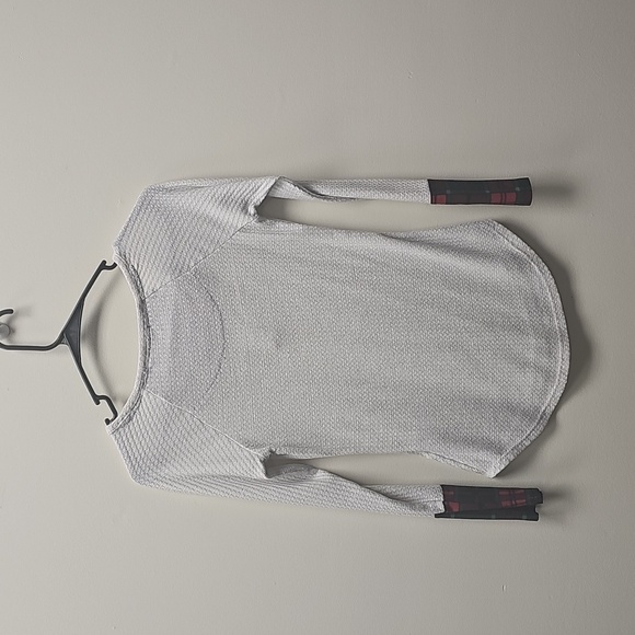 Pink Rose White and Black Long Sleeve Top - Picture 2 of 2